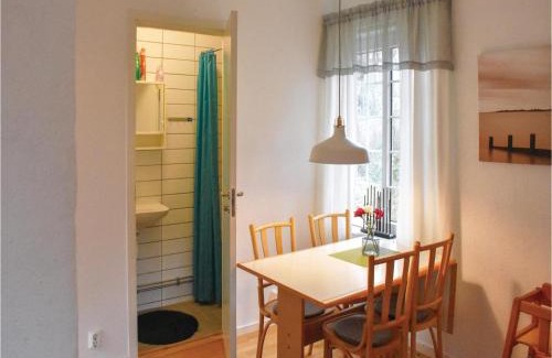 Ljunghusen House | Two-Bedroom Holiday Home In Hollviken