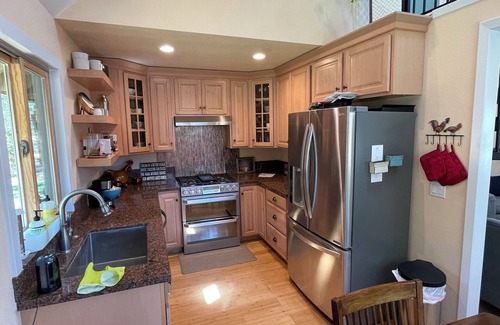 Glen Ellen House | Two-bedroom House with Wrap-Around Deck & Garden - Super Amenities