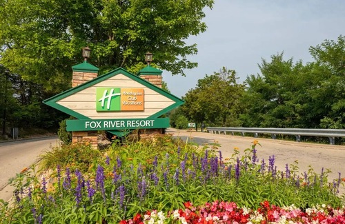 Sheridan House | Two Bedroom Lodge fully equipped at Fox River Resort at Sheridan