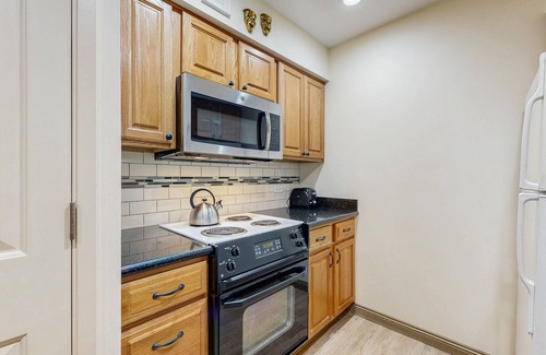 South Lake Tahoe Condo | Two bedroom Townhome w/ loft, private beach, pools, hot tub, sauna, resort fun!