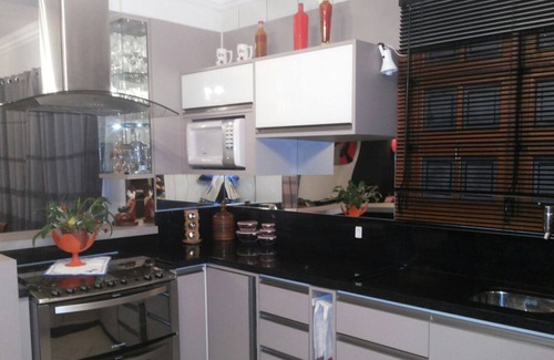 Ingleses Sul House | Two bedroom townhouse 400 meters from Ingleses Beach and Santinho Beach