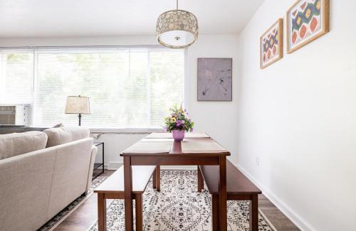 Fairview Park Apartment | Two Bedrooms near CLE airport 2-4b Georgetown Villas