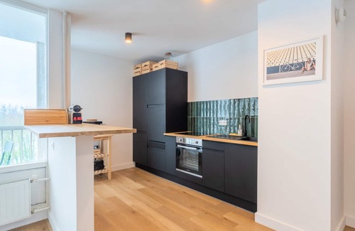La Madeleine Apartment | Two bedrooms with balcony