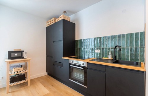 La Madeleine Apartment | Two bedrooms with balcony