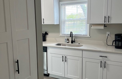 Cape Charles House | Two Blocks to Beach and Town and ON Central Park!