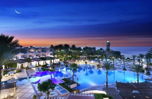 El Hadaba House | Two Family-Friendly Rooms | Private Beach, Pools, Spa, Tennis, Shows & Kids Club