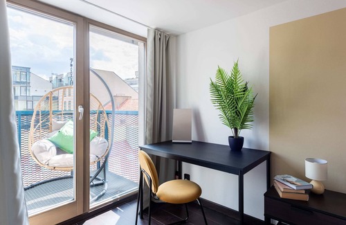 Karlin Apartment | Two-level modern Loft with parking