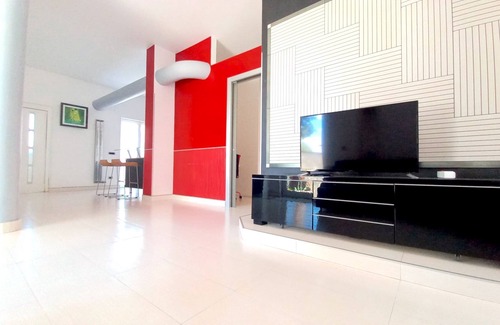 Taranto Villa | Two minutes from the sea | absolute silence | garden with hammock | full kitchen.