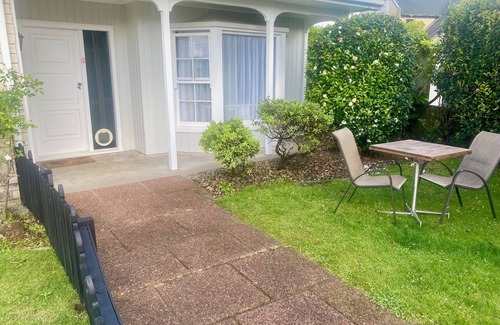 Cambridge Apartment | Two Palms Cambridge, peaceful and safe and pet friendly