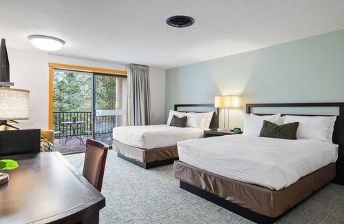 North Bonneville Resort | Two Queen with a Courtyard View