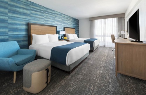 Fisherman's Wharf Hotel | Two Queens Deluxe, Hotel Caza, Near Coit Tower, 2 Units, Pool Access
