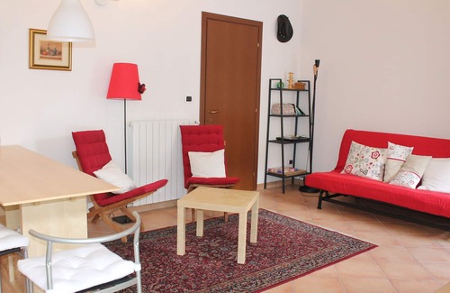 Calizzano Apartment | Two-room apartment with private garden