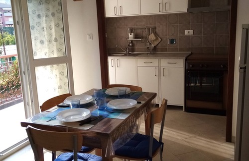 Pietra Ligure Apartment | two-room apartment convenient to the sea (cod. citra 009049-LT-06) (cod. CIN IT009049C2U9PHIGCQ)