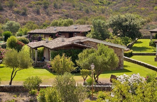 Luddui Apartment | Two room apartment with terrace and garden.