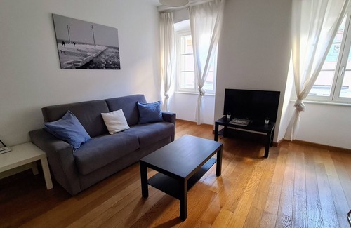 Citta Nuova-Barriera Nuova-San Vito-Citta Vecchia Apartment | Two-room apartment La Bora - Ritter's