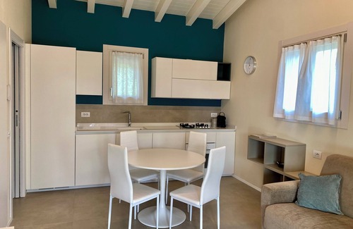 Villaggio Sanghen Apartment | Two-room Apt. on ground floor - Manerba d. Garda - 5 minutes on foot from Lake