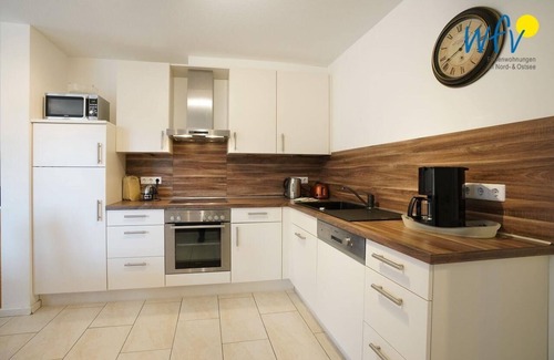 Borkum House | Two separate bedrooms and a terrace with garden!