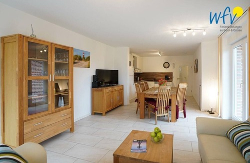 Borkum House | Two separate bedrooms and a terrace with garden!