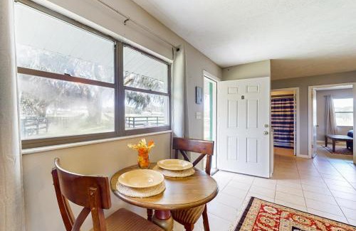Micanopy House | Two Springs Farm Guesthouse B