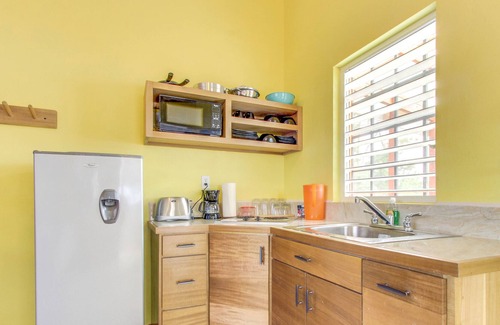 Dangriga Cabin | Two Stand-Alone Oceanfront Cabanas w/ Ocean View, Private Beach, Partial AC