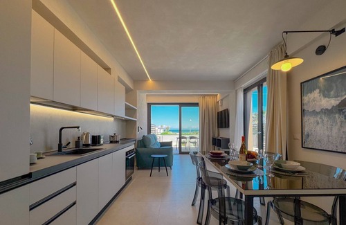 Porto Sant'Elpidio Apartment | Two Steps from the Sea: Comfort & Relaxation on the Terrace