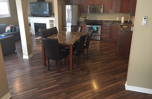 Port Stanley House | Two Storey on Bessie - only a minute walk to the Beach!
