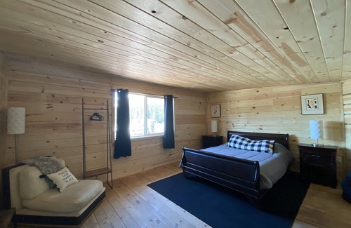 Cantwell Cabin | Two Story Eco Cabin on Private Lake near Denali National Park Sleeps 6