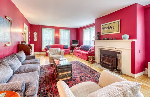 Arlington House | Two-Story Home w/Patio, Gas Grill, Wood Fireplace, Free WiFi, & Mountain Views