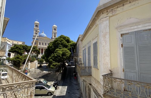 Ermoupoli House | Two-story mansion in the historical center Ermoupolis. Close to