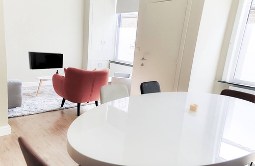 Ieper House | TWO WHITE PIGEONS - Stylish & Unique Holiday Home in the heart of charming Ypres
