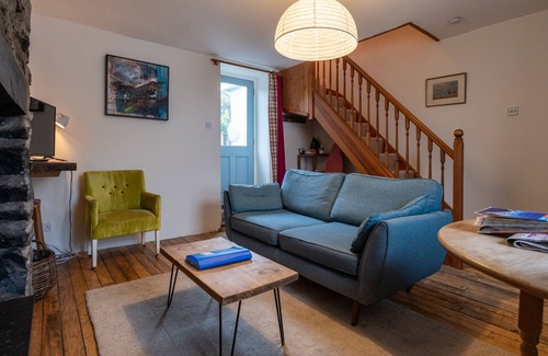 Gallt Y Foel Cottage | Ty Bach - sleeps 2 guests in 1 bedroom