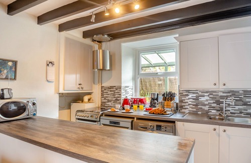 Manod House | Ty Manod - Three Bedroom House, Sleeps 4