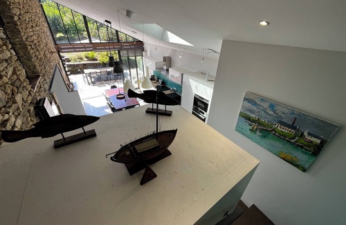 Kerherou House | TYCHA-home with character, walking distance to beaches, high-speed WIFI