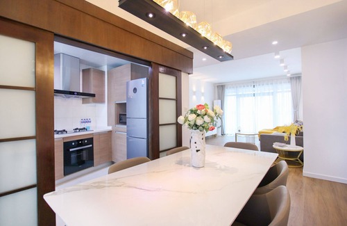 Wantiguan Apartment | Tyms 3BR 2BA Apt Near Stadium Line 1 4