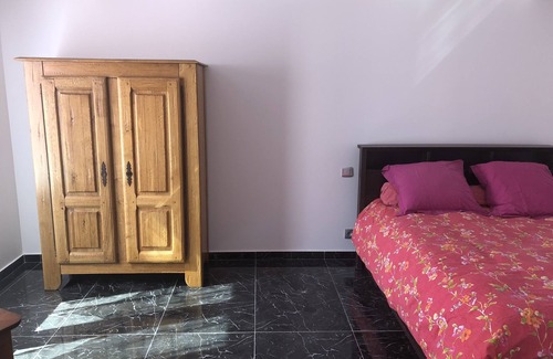 Fos-sur-Mer House | TYPE 1 Fos sur mer WEEKLY RENTAL