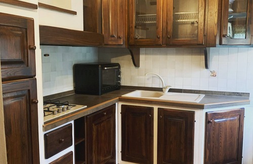 Passignano sul Trasimeno House | Typical stone cottage with large garden and private parking space