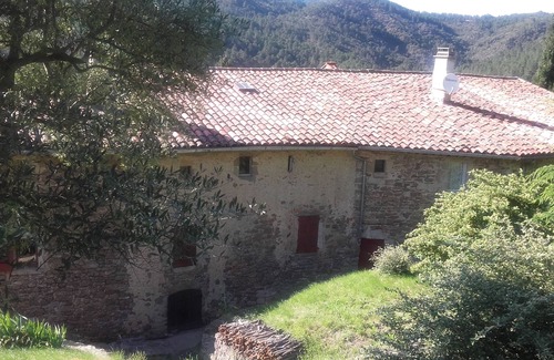Mialet House | Typical Cevennes house for people with mountain view