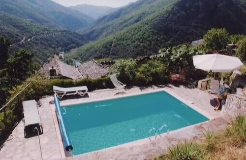 Pied-de-Borne House | Typical Cévenol farmhouse, tastefully restored and very comfortable. classification 3 *