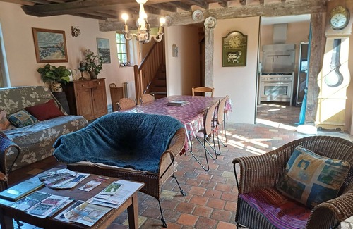Le Grais Cottage | Typical "character" cottage in a calm and natural environment, hiking.