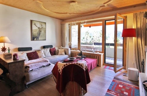 Champfer Apartment | Typical Engadine house in a comfortable condominium with swimming pool
