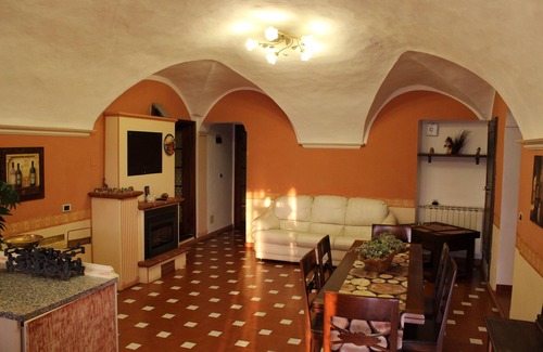 Civezza House | Typical Ligurian home with 90-square-meter terrace Citra 008022-lt-0045