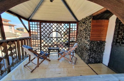 Pero Apartment | Typical mountain mansarda close to Fiera Rho Milano MIND