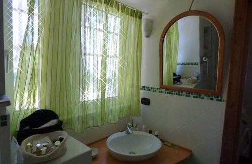 Vico Equense Apartment | Typical residence with livable terrace and open view on the Gulf of Naples and Vesuvius