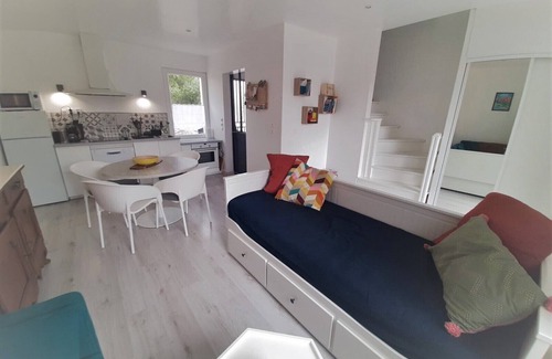 L'Echardiere House | Typical village house, close to the beach