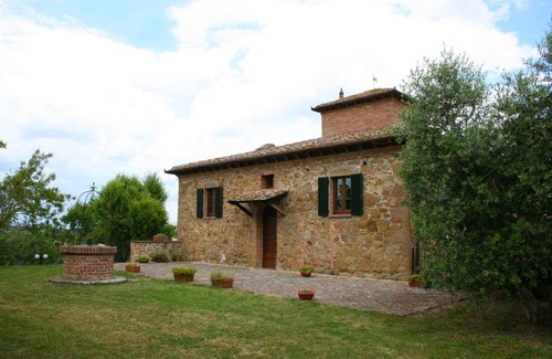 Montepulciano Villa | Typical villa with private pool in a panoramic position in southern Tuscany, a few kilometres from t
