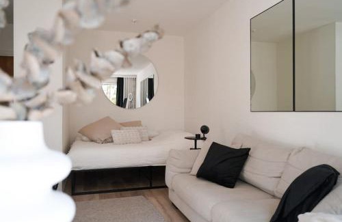 Salo Apartment | Tyylikäs hyvin varusteltu asunto. Oma autopaikka.