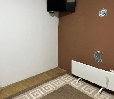 Kraljevo Apartment | Ušuškana kućica "Gočka"