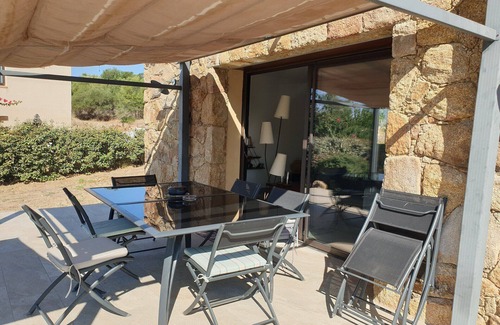 Coti-Chiavari House | U caseddu di a Castagna, Un cocoon au bord de mer