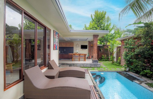 Pejeng Kawan Villa | Ubud Mesari Private Pool Villa