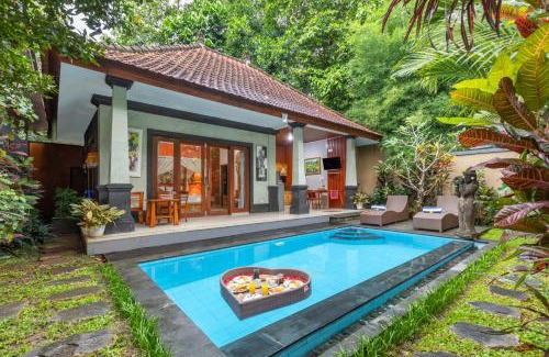 Pejeng Kawan Villa | Ubud Suarga Private Pool Villa